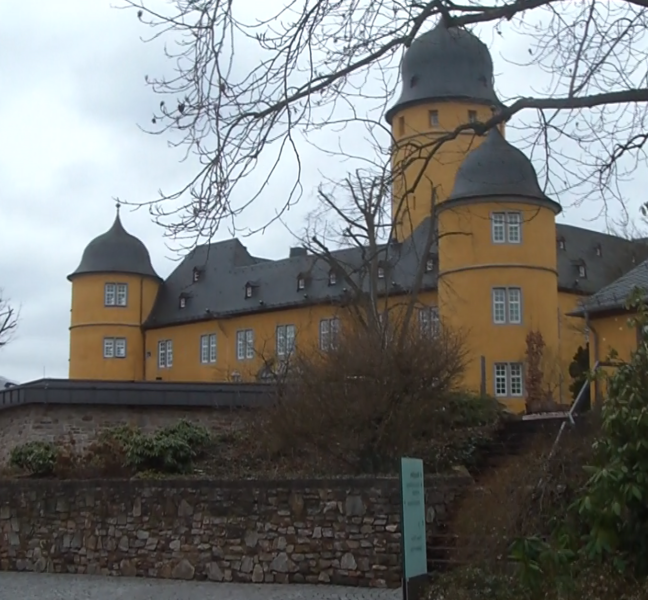 File:SchlossMontabaur.png